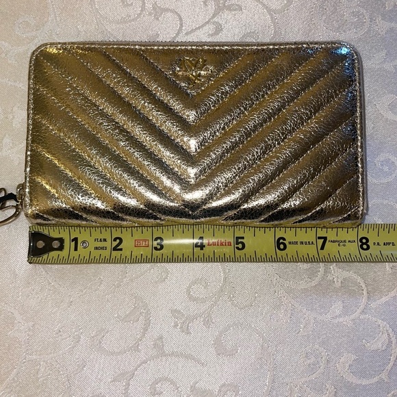 Victoria’s Secret Gold Metallic Accordion Wallet NWT - Picture 9 of 12